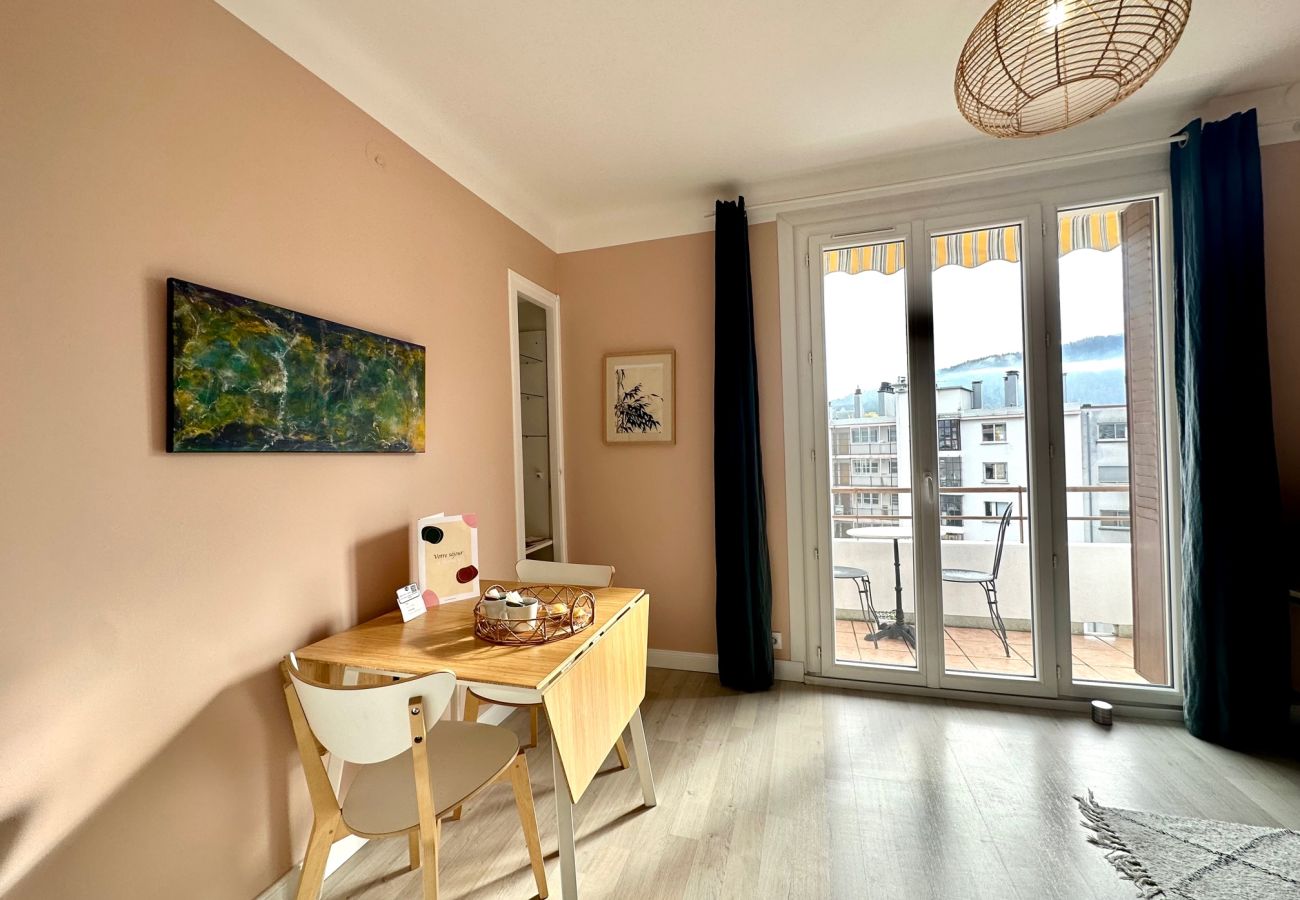 Apartment in Annecy - Ilot Zen proche de la gare