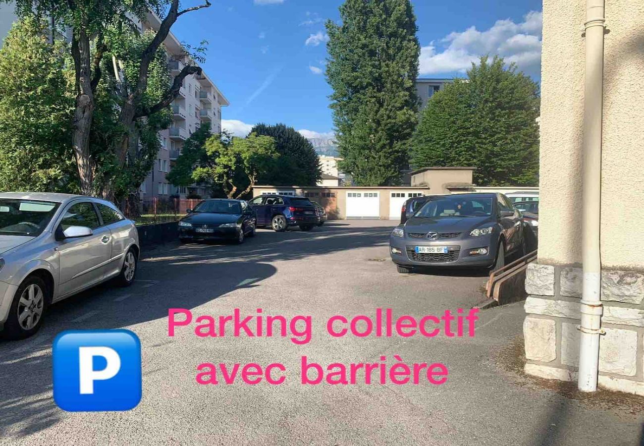 Apartment in Annecy - Saint Germain 2 chambres Parking