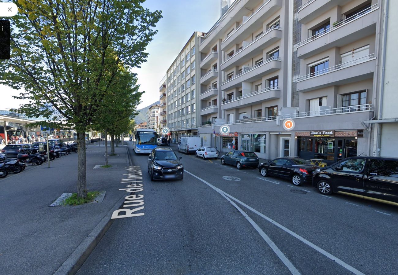 Studio in Annecy - Mango balcon 5 min de la vieille ville