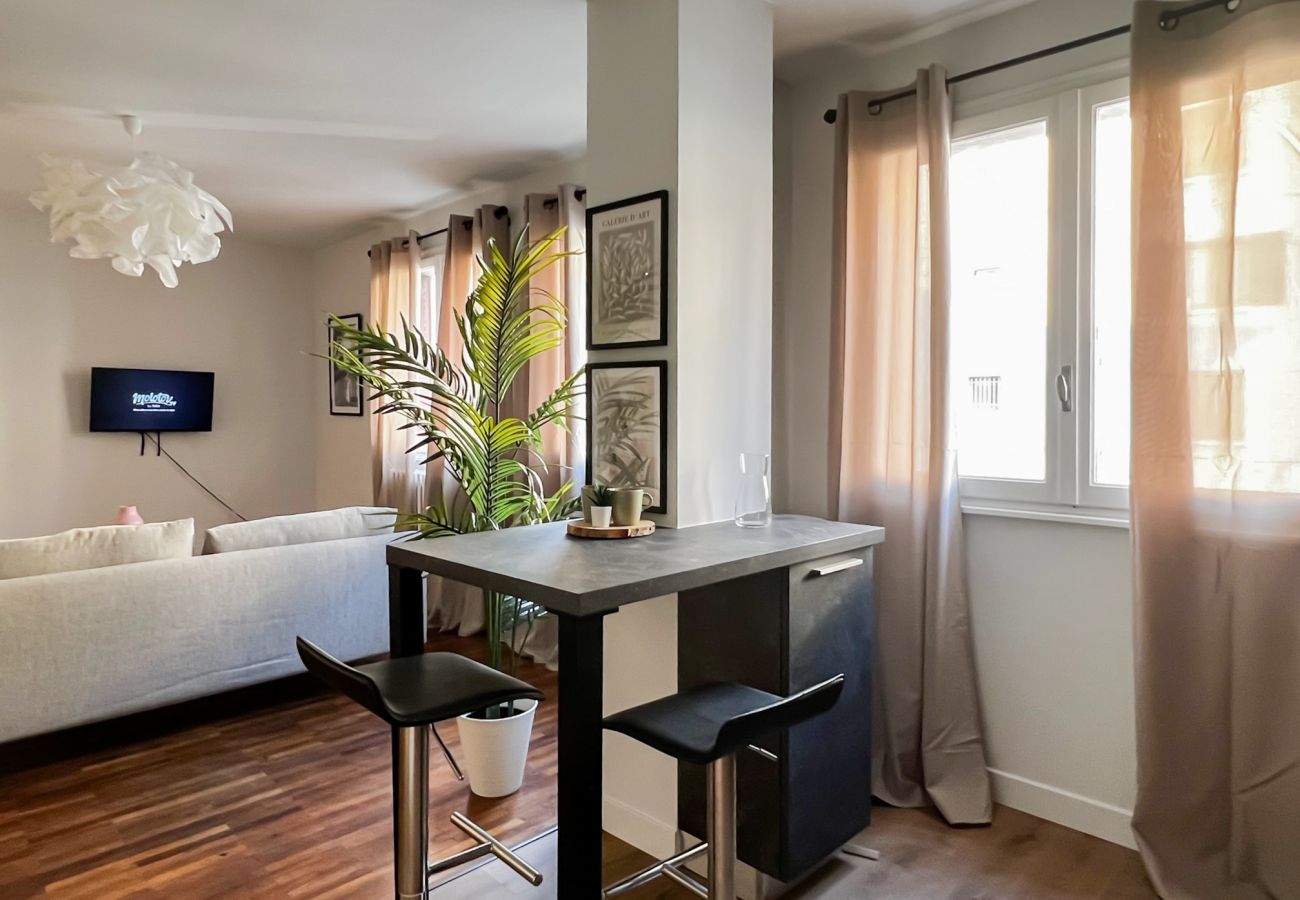 Studio in Annecy - Feng shui loft au calme