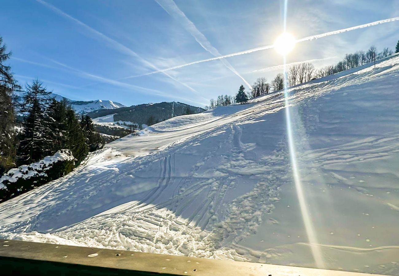 Chalet in Megève - Chalet Orchidée Megève sur les pistes